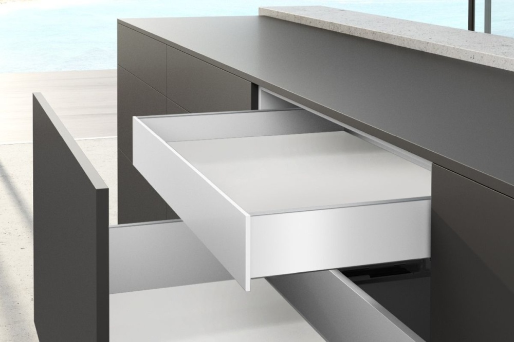 377d4ad8-bea9-11ee-814e-001e670406c4-1