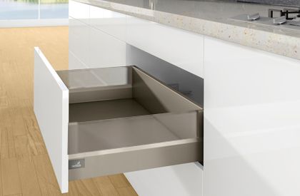 08569587-fefc-11ea-b17a-001e670406c4-1