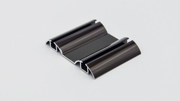 70085ada-129b-11ea-a464-001e670406c4-1