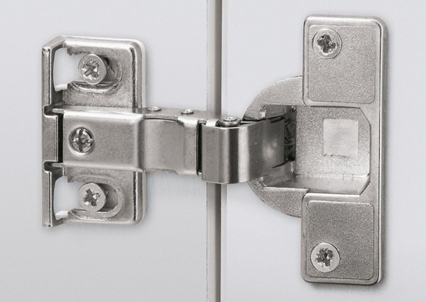 ff7cc3ae-482f-11ef-815c-001e670406c4-1