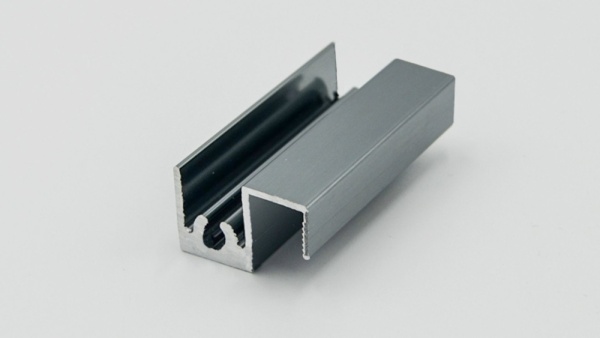 ae4aaa80-9998-11ea-bc1e-001e670406c4-1