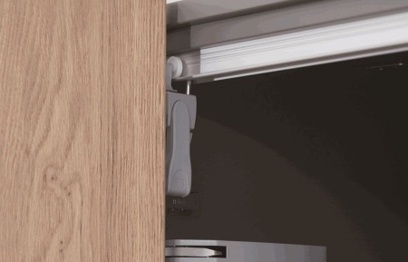 daec169e-be9e-11ee-814e-001e670406c4-2